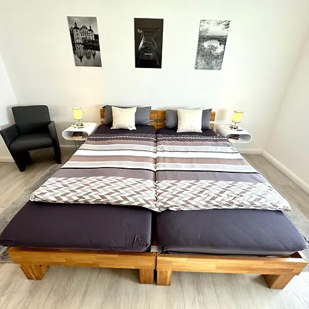 Galliet - Zentral, Ruhig Mit Viel Komfort Apartmán *